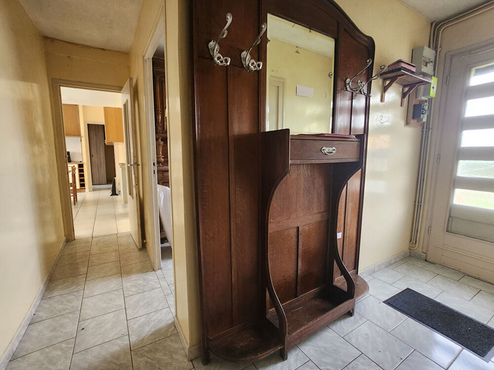 Vente Maison PUGNAC - MAISON DE 132 m2 sur PLUS DE 1000 m2 DE JARDIN Pugnac