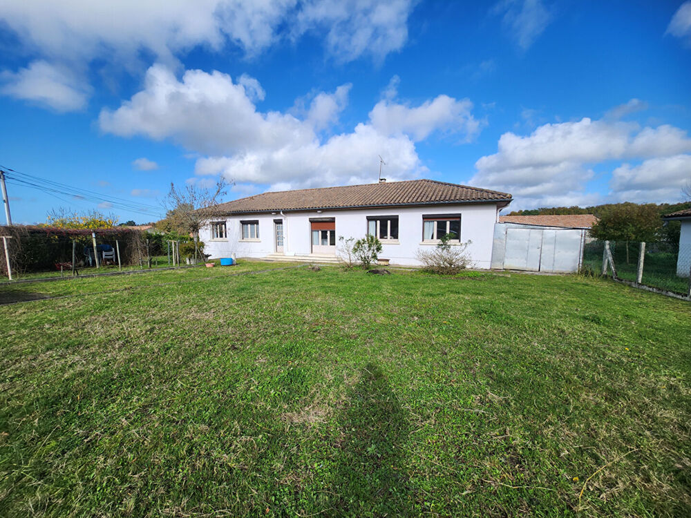 PUGNAC - MAISON DE 132 m2 sur PLUS DE 1000 m2 DE JARDIN
