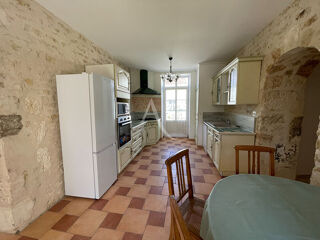  Immeuble à vendre 12 pièces 293 m²