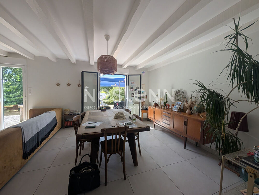 Maison à louer néo-bretonne récemment rénovée à Plumelec