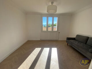  Maison à louer 5 pièces 73 m²