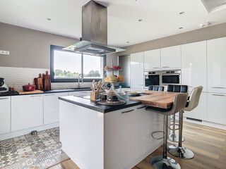  Maison � vendre 5 pi�ces 145 m�