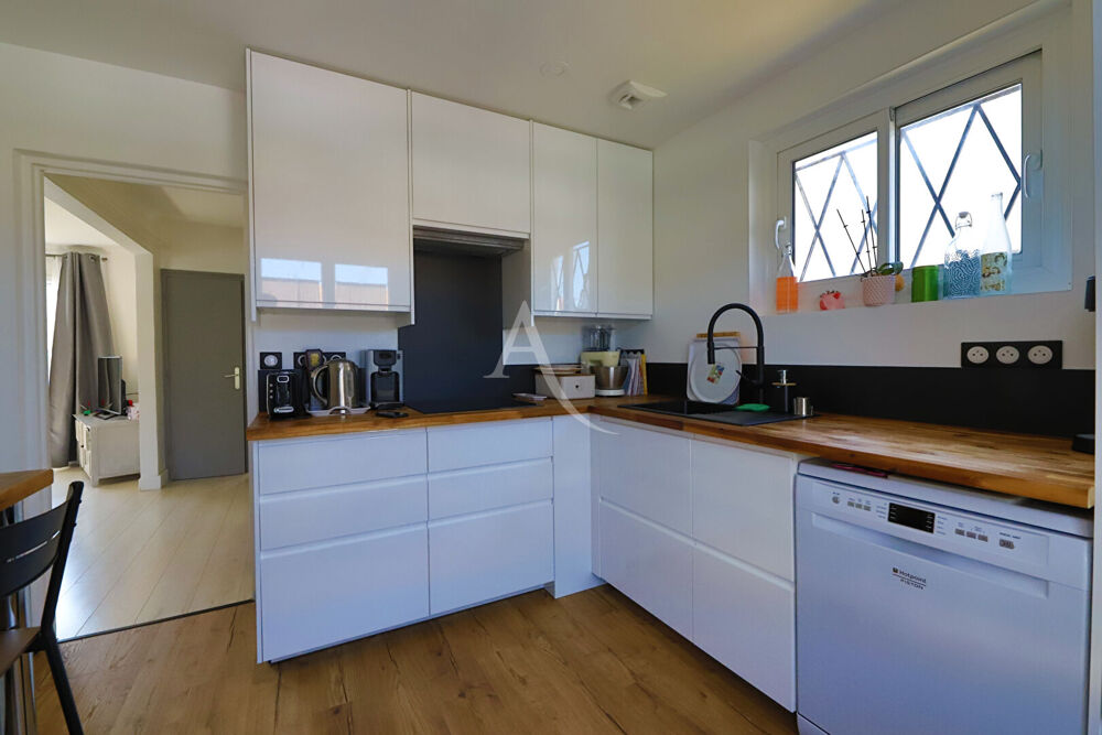 Vente Maison Maison Chatou 6 pièces 92 m2 avec jardin Montesson