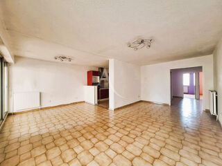  Appartement  vendre 4 pices 84 m