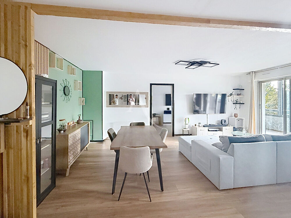 Vente Appartement Pau, Appartement  T4 ,3 chambres avec caves,garage Pau