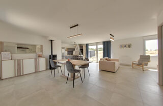 Maison à louer 4 pièces 83 m²