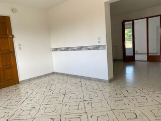  Maison à louer 4 pièces 109 m²