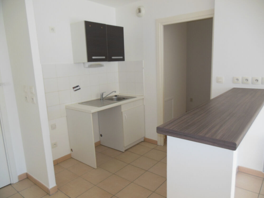 Location Appartement Toulouse 31200 Métro BORDEROUGE SANS FRAIS AGENCE  Agréable T3 Récent de 61.60m² avec  Terrasse couverte /loggia de 5.82m² ,cell Toulouse