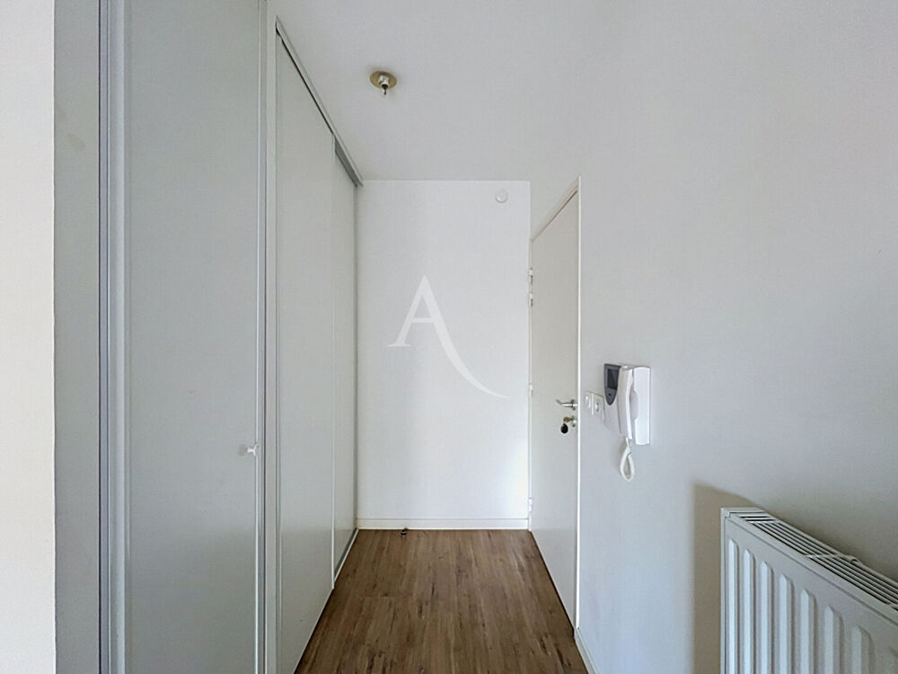 Location Appartement A LOUER T2 41.53 m² récent avec balcon et parking (CHAUFFAGE ET EAU INCLUS) Angers