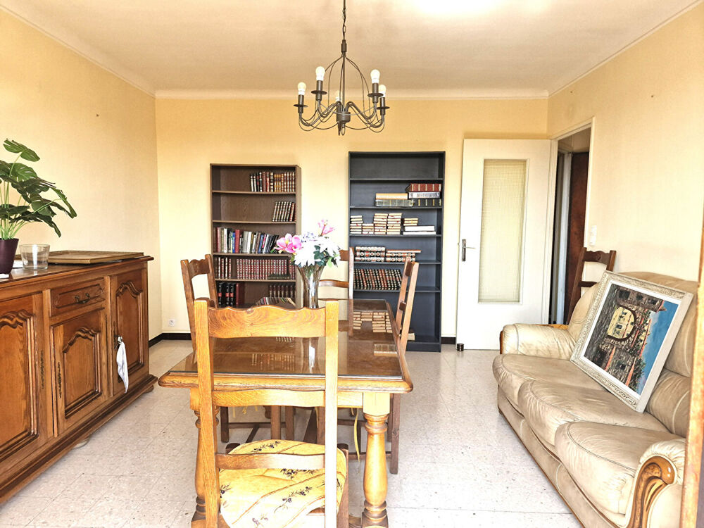 Vente Appartement Un appartement agréable, calme et lumineux, à deux pas des remparts Avignon