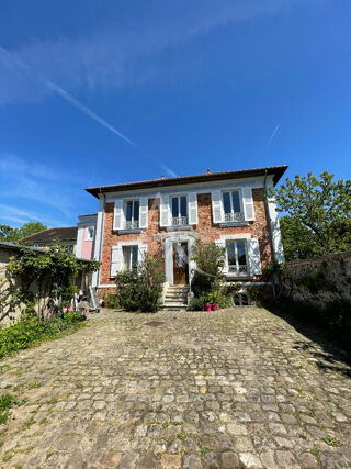  Maison  vendre 10 pices 210 m