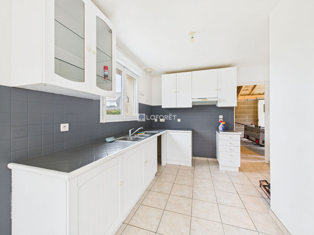 Vente Maison Maison Plogastel Saint Germain 5 pi�ce(s) 83.04 m2 Plogastel saint germain