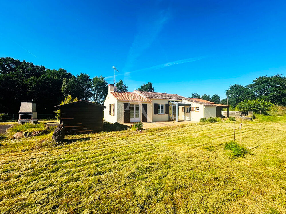 Vente Maison Maison Le Fenouiller 5 pièce(s) 97 m2 Le fenouiller