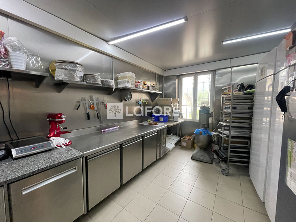 Vente Immeuble Immeuble Vetheuil 6 pièces 216 m² Vetheuil