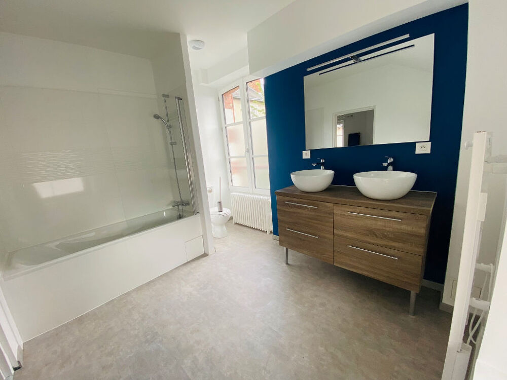 Location Maison COLOCATION SUITE PARENTALE - BLOIS CENTRE - MAISON 132 m² AVEC TERRASSE Blois