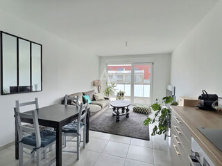  Appartement  vendre 3 pices 66 m