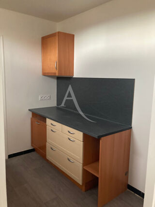  Appartement à vendre 4 pièces 83 m²