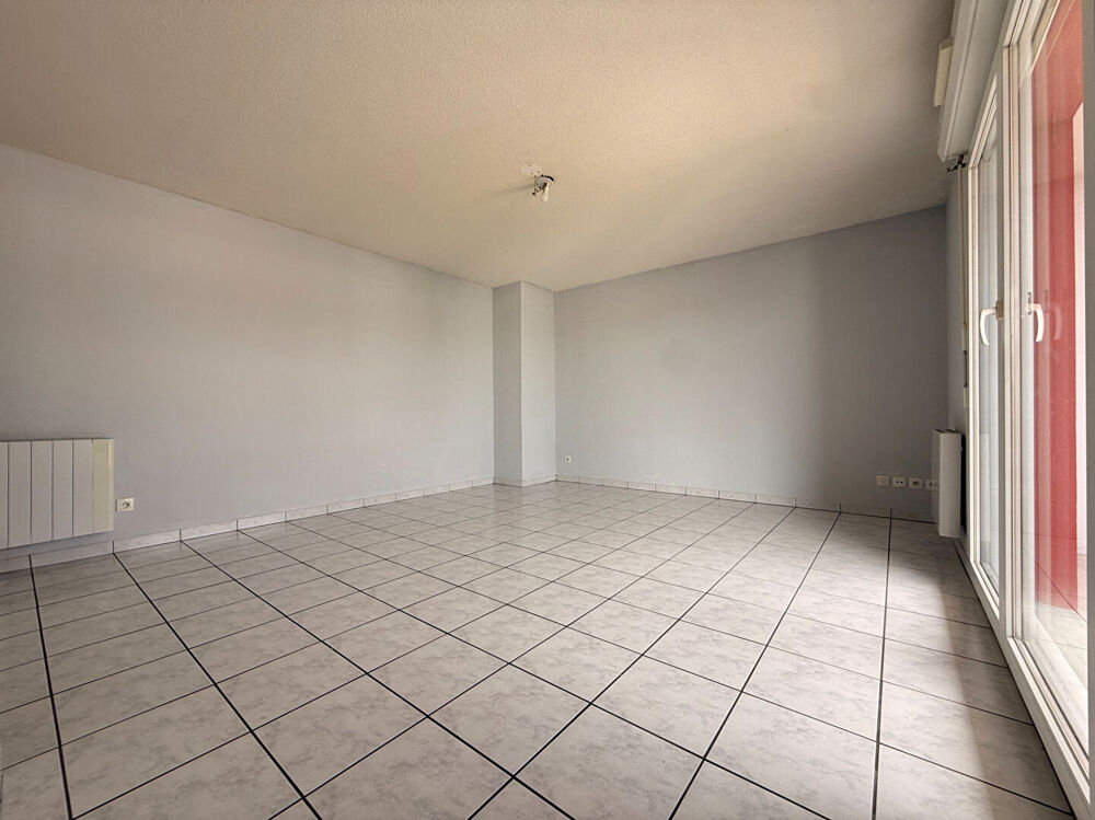 Charmant appartement 2 pièces à vendre à Thann - Emplacement idéal et prestations de qualité !