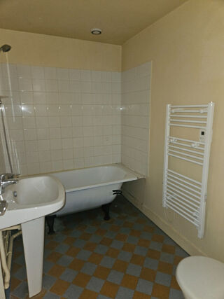  Appartement à louer 2 pièces 38 m²