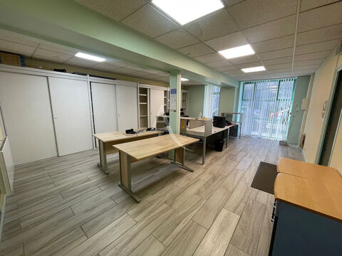   Local commercial environ 66 m� 