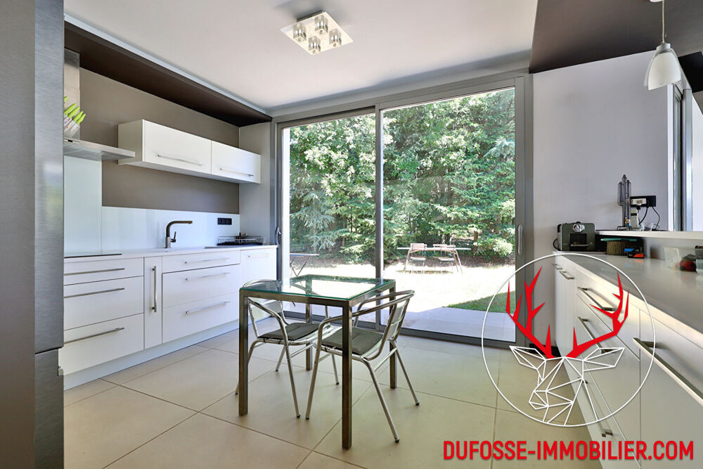 � vendre  Maison Charbonni�res-les-Bains (69260)