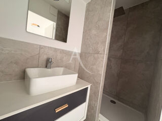  Appartement à louer 2 pièces 26 m²