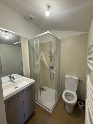  Appartement à louer 1 pièce 11 m²