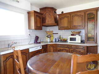  Maison à vendre 8 pièces 140 m²