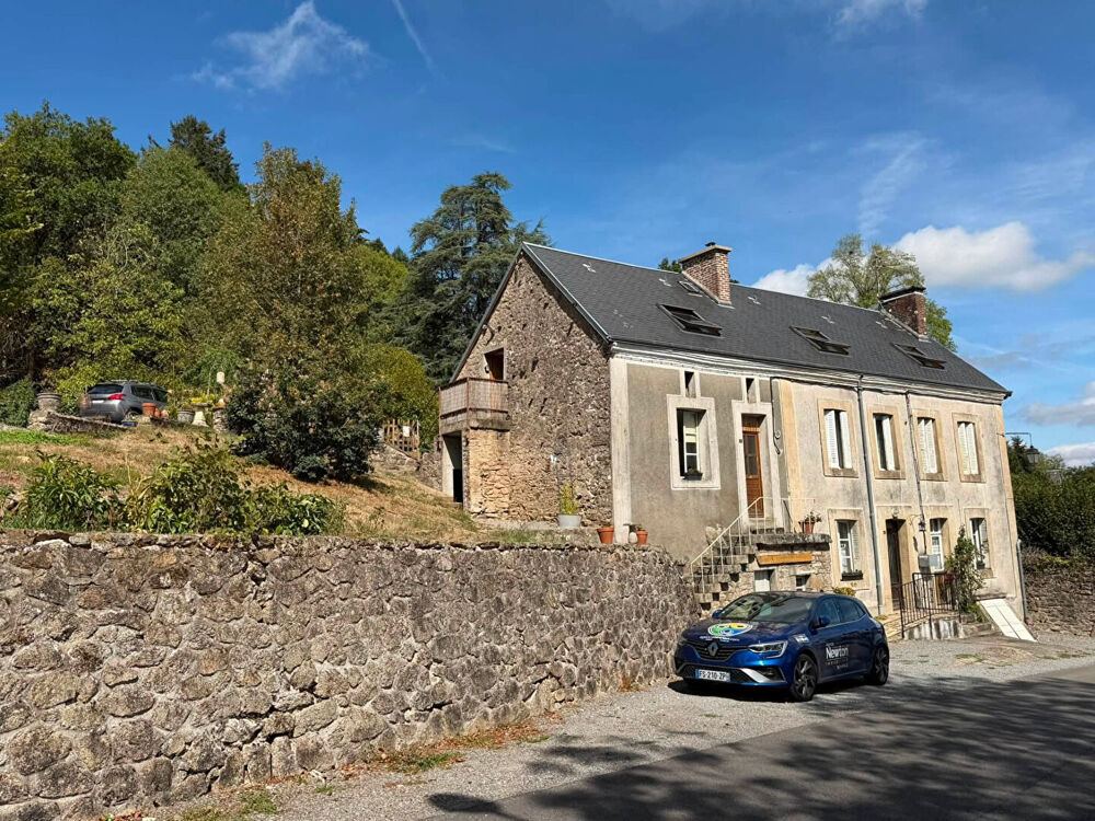 HAUTE VIENNE - Belle maison familiale avec chambres d'hôtes établies et vues spectaculaires