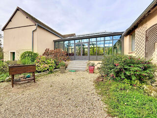  Maison � vendre 8 pi�ces 320 m�