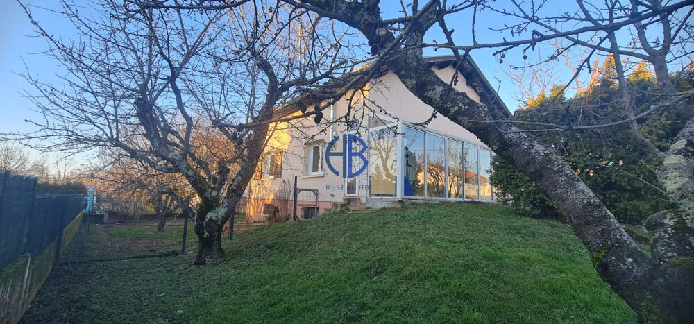 Vente Maison Villa Traditionnelle aux Volumes Généreux - Au porte de St Barthélémy de Beaurepaire Pajay