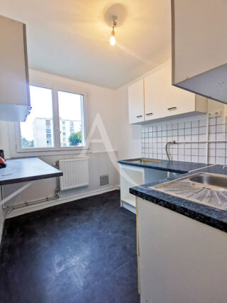  Appartement à louer 3 pièces 58 m²
