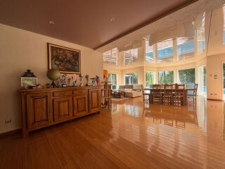  Maison  vendre 7 pices 284 m