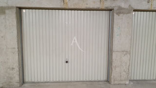 Parking / Garage  louer 14 m