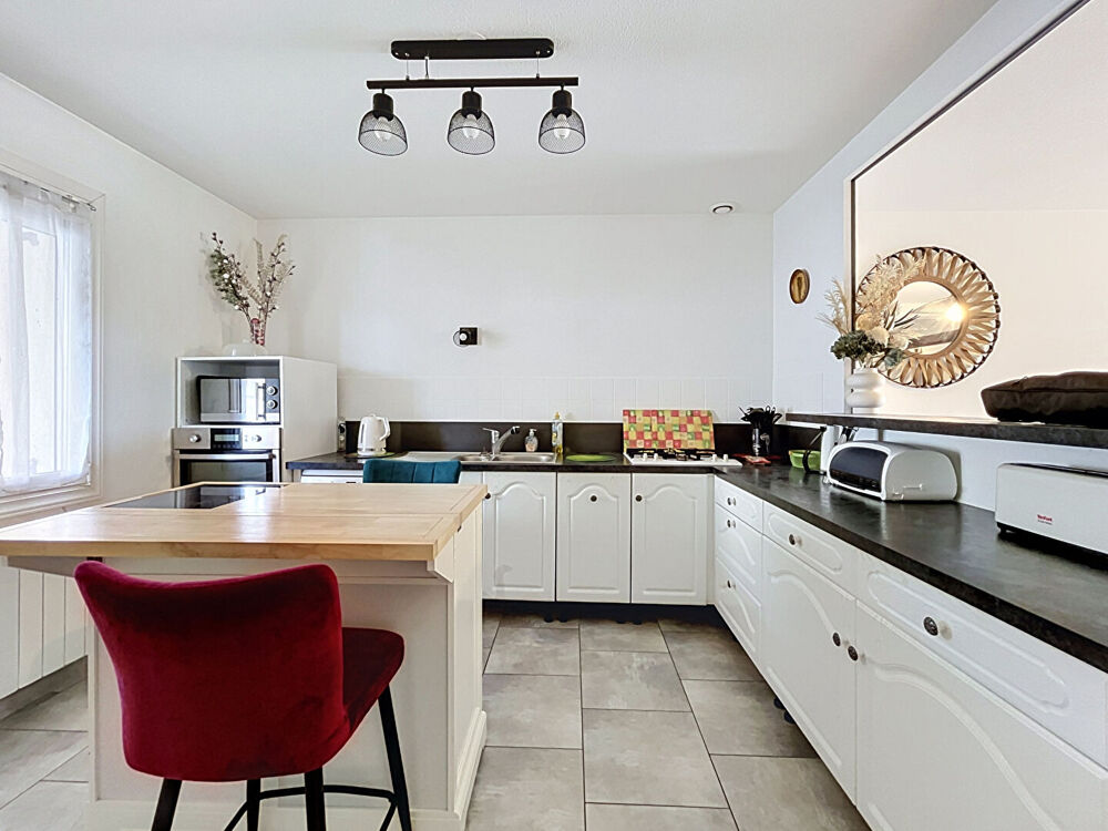 Vente Maison Charmante villa de 100.19m² avec 4 chambres située dans un lotissement calme et agréable ! Saulce sur rhone