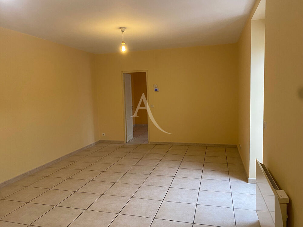 Location Appartement APPARTEMENT 2 PIECES A LOUER - BEDARIEUX QUARTIER GARE - 400  CC Bedarieux