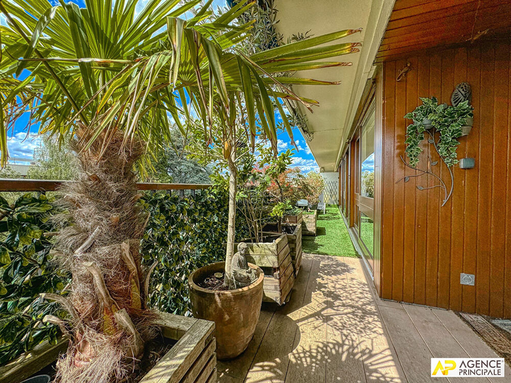 Le Chesnay Parly 2 - Appartement 4 pièces 97 m² carrez avec terrasse et parking