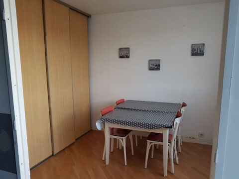  Appartement � louer 4 pi�ces 65 m�