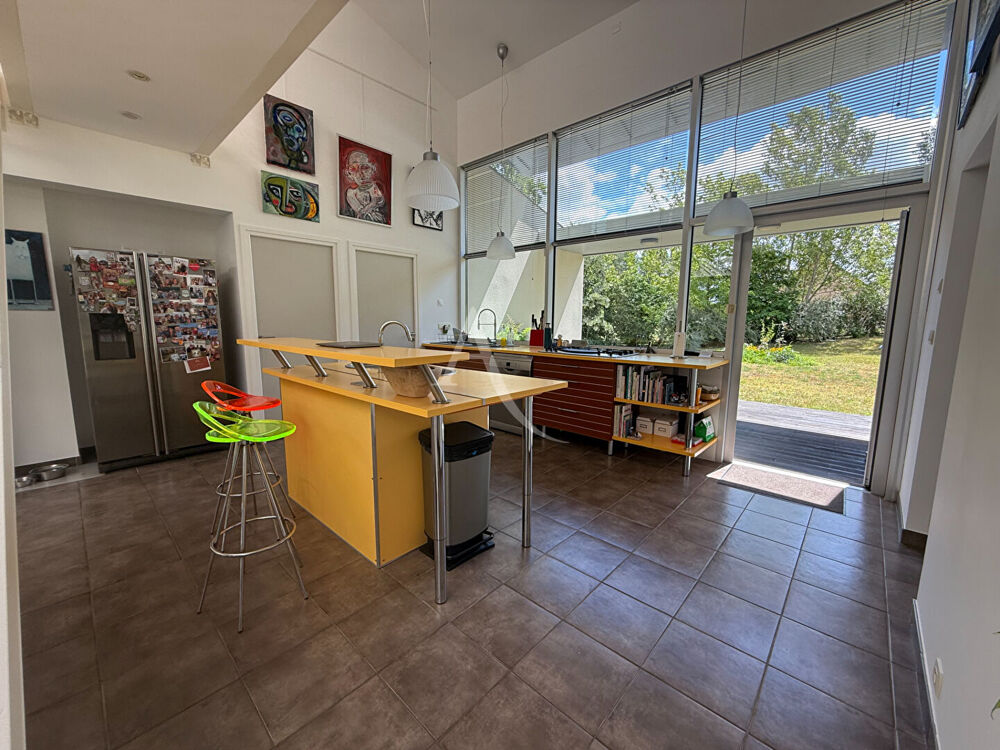 MAISON ARCHITECTE AVEC PISCINE ET GARAGE