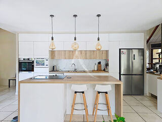  Maison � vendre 7 pi�ces 196 m�