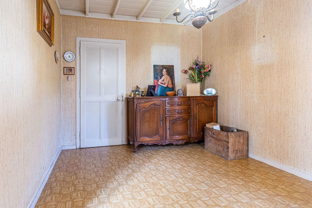 AGENCE IMMOBILIERE LAFORET - CO-EXCLUSIVITE - "PÂQUERETTE" - ANNECY / CRAN-GEVRIER - MAISON 65,63m² - SOUS-SOL COMPLET AVEC 3 CA