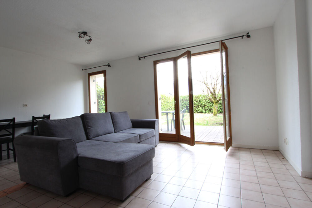 Location Appartement Appartement Albertville 2 pièce(s) cave parking jardinet Albertville