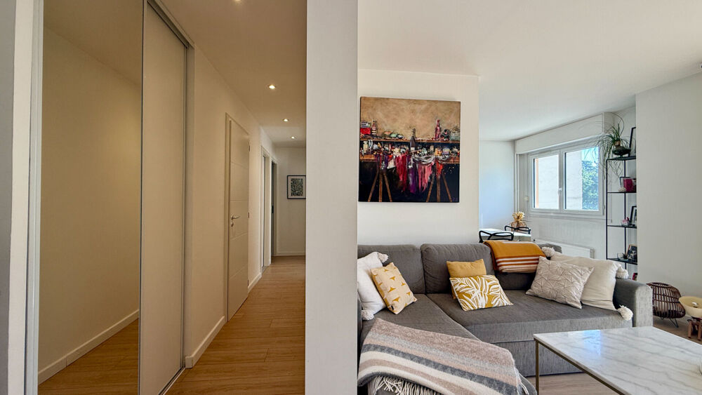 Appartement La Mulatiere 4 pièce