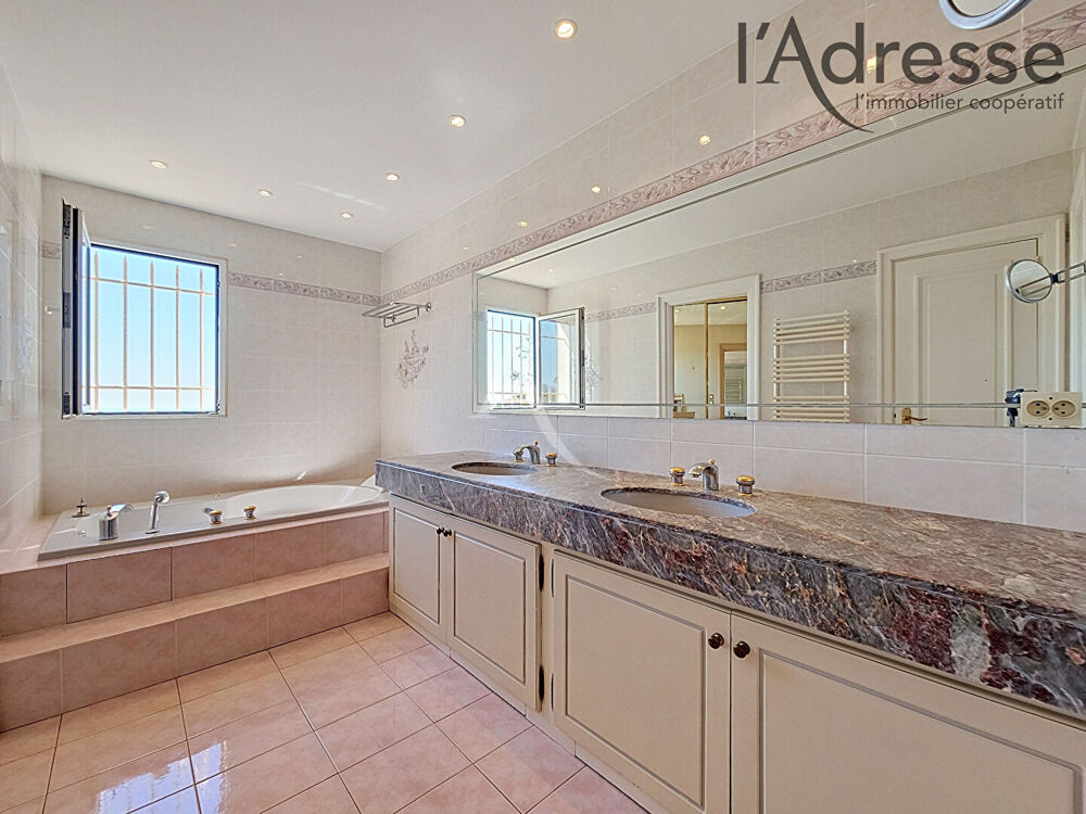 à vendre  Maison Mandelieu-la-Napoule (06210)