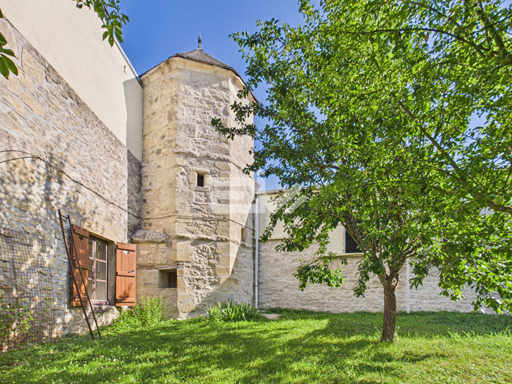 A 8 km de Fismes 51170 - bel ensemble immobilier