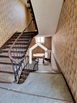  Immeuble à vendre 392 m²