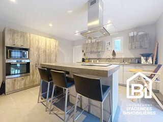  Maison � vendre 6 pi�ces 145 m�