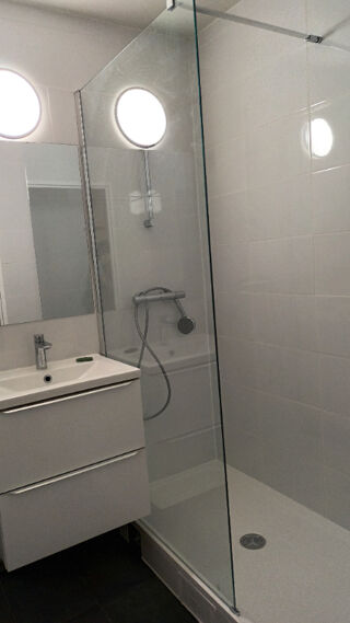  Appartement à louer 3 pièces 55 m²