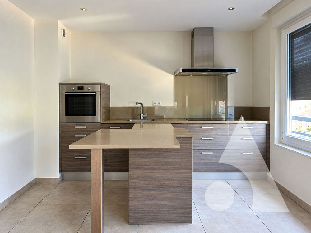 à vendre  Appartement Divonne-les-Bains (01220)