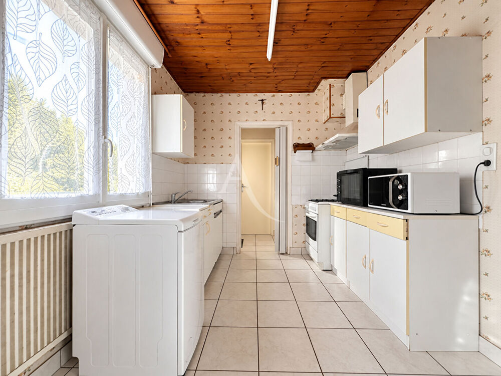 Vente Maison L'Aiguillon-sur-Vie - Maison de 4 chambres  - Véranda et Garage L aiguillon sur vie